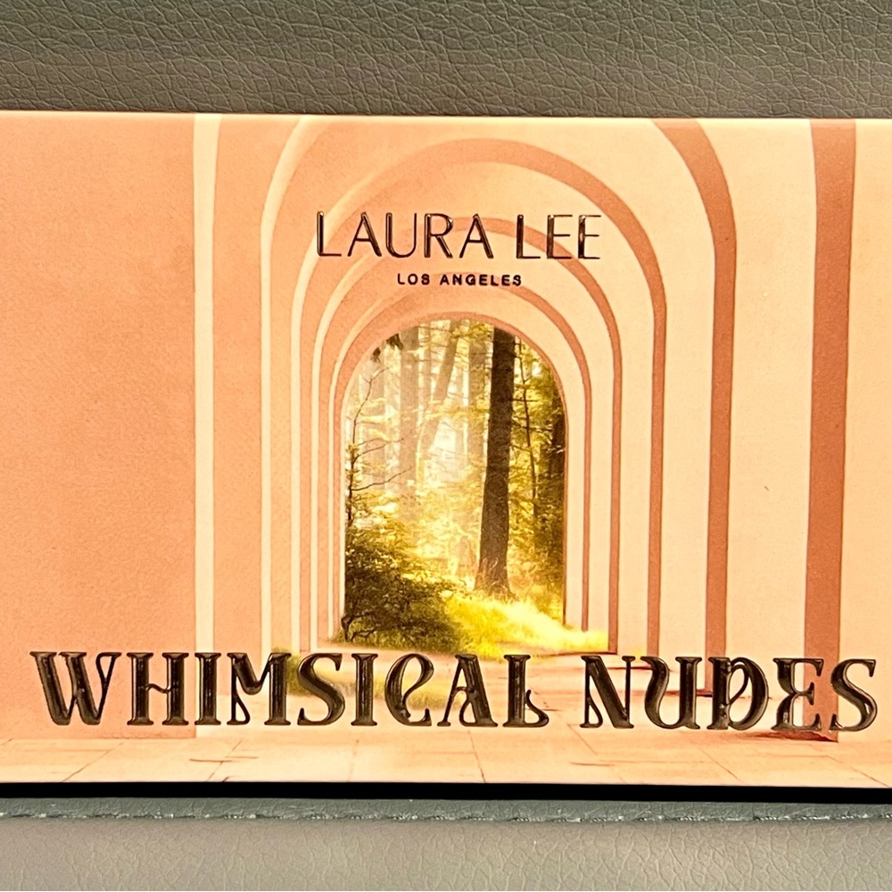 Laura Lee Los Angeles Whimsical Nudes Eyeshadow Palette